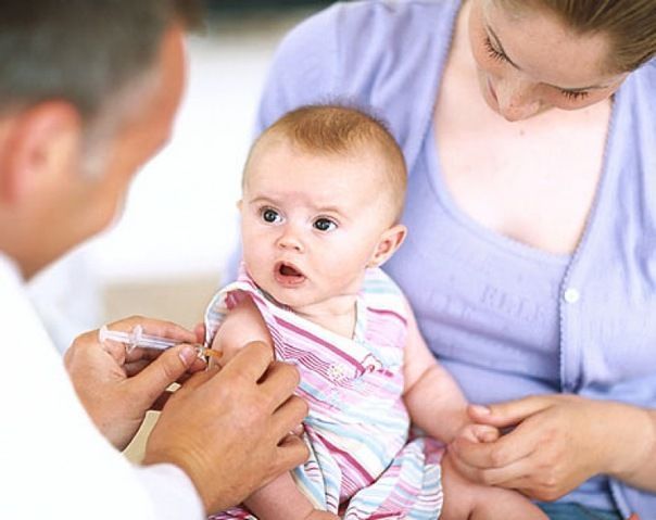 Ce riscuri implica amanarea vaccinarilor