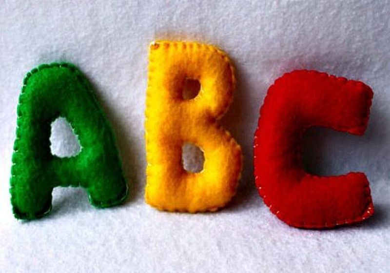 7 activitati distractive prin care copiii invata alfabetul